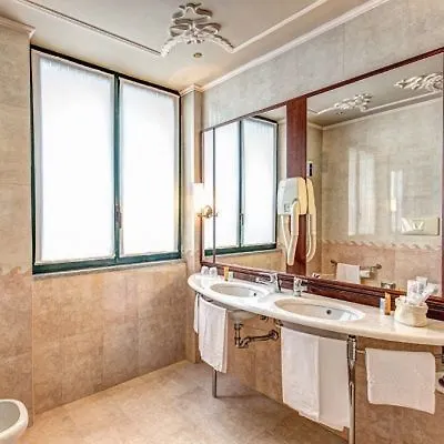 Dreamhotel Appiano Gentile