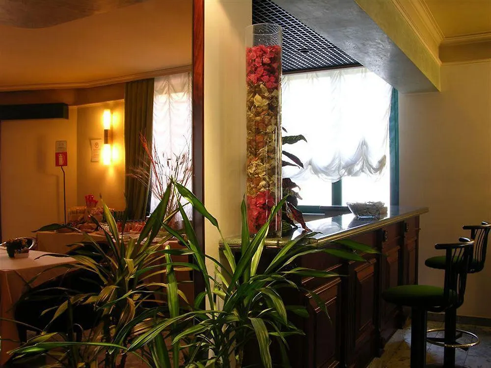 **** מלון אפיאנו ג'נטילה Dreamhotel איטליה